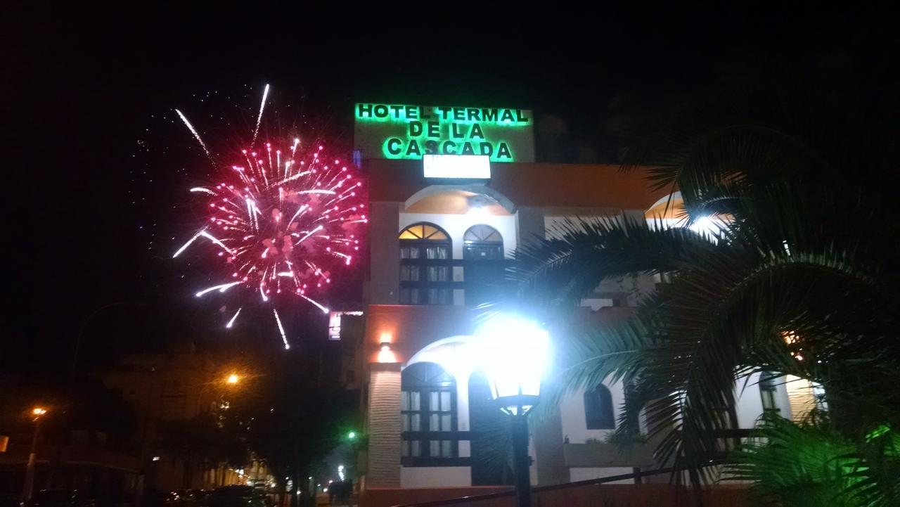 Hotel De La Cascada Termas de Rio Hondo Bagian luar foto