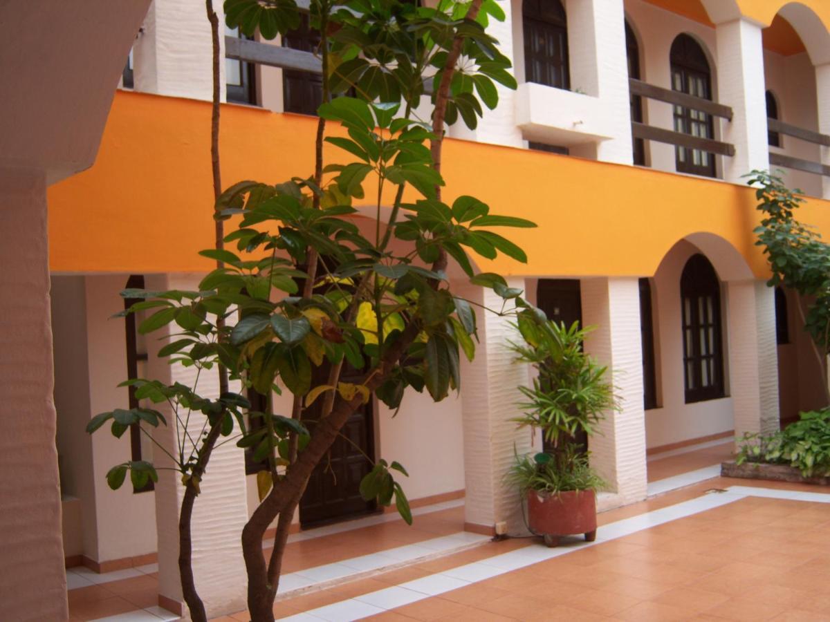 Hotel De La Cascada Termas de Rio Hondo Bagian luar foto